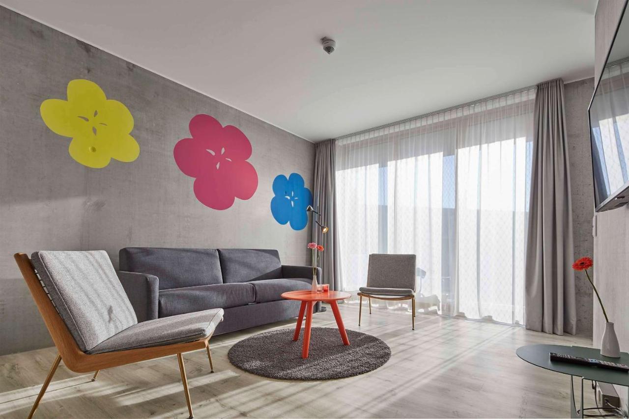 Flowers Hotel Essen Bagian luar foto